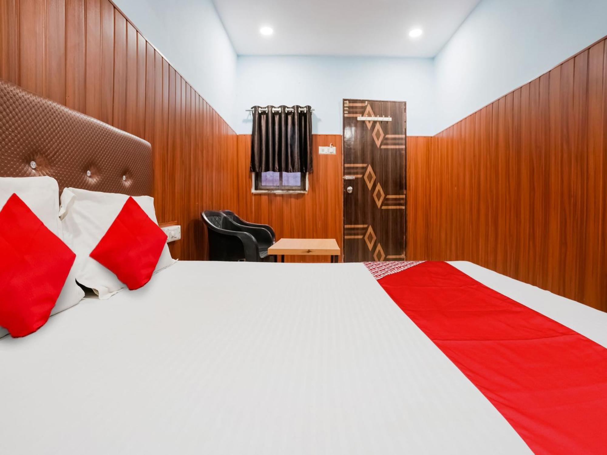 Hotel O Spotlight Тане Екстериор снимка